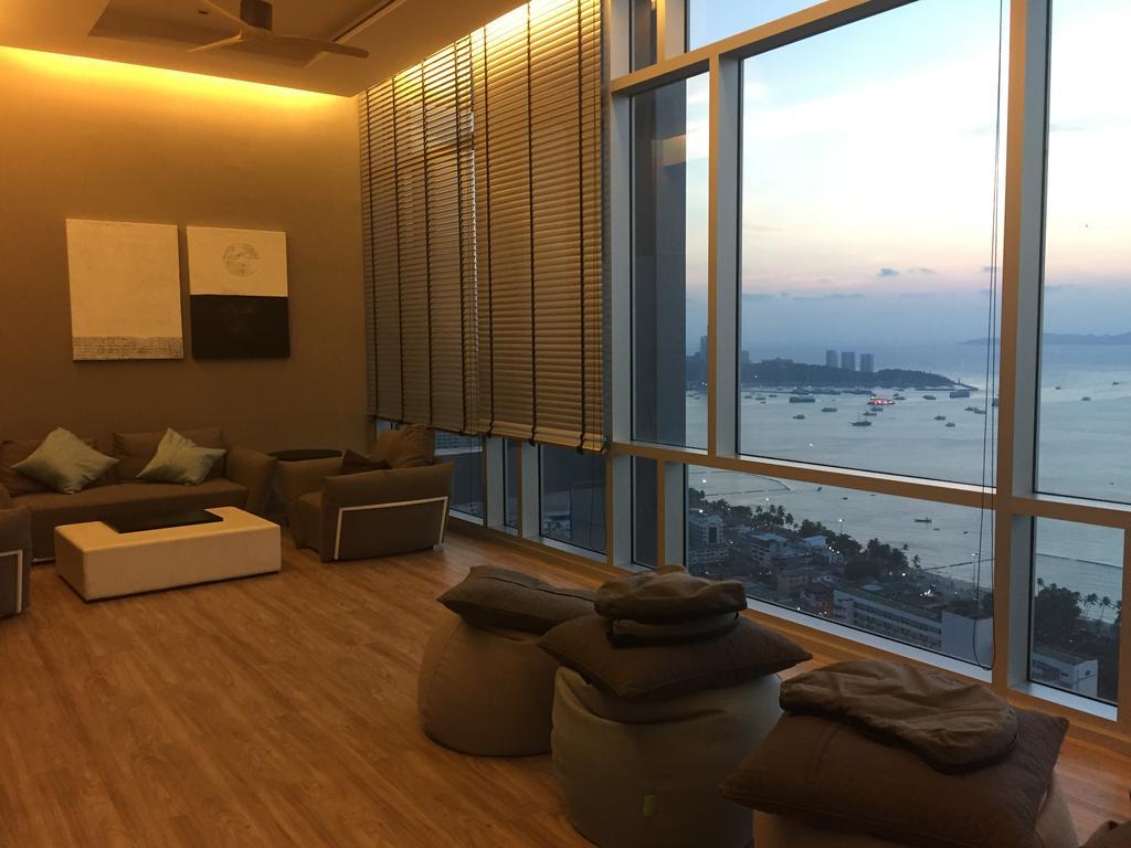 Centric Sea Pattaya Apartman Kültér fotó